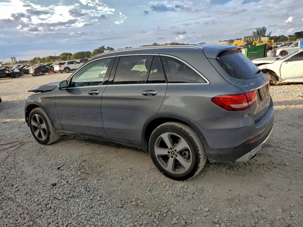 MERCEDES-BENZ GLC-CLASS 300