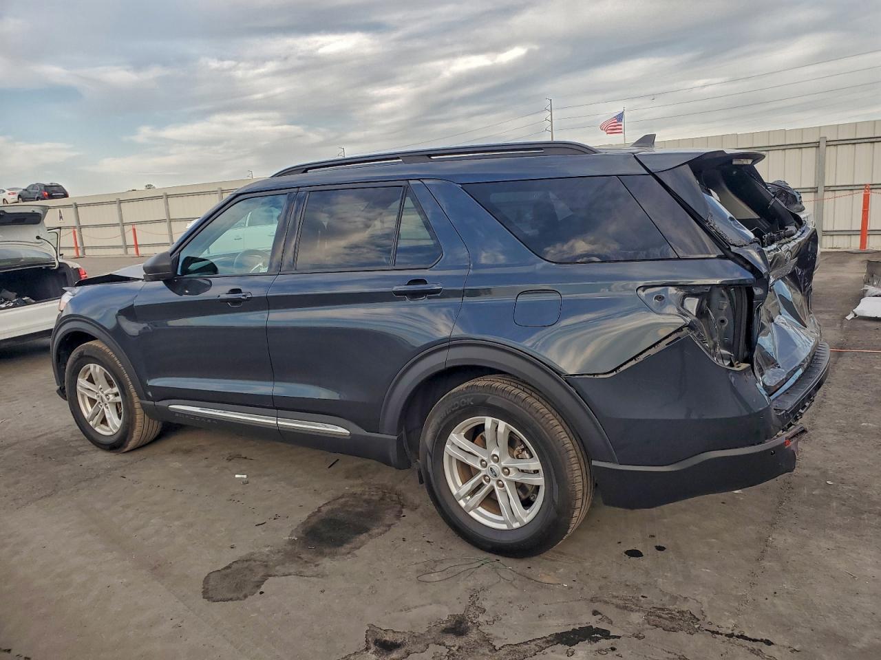 Lot #3311719224 2023 FORD EXPLORER X