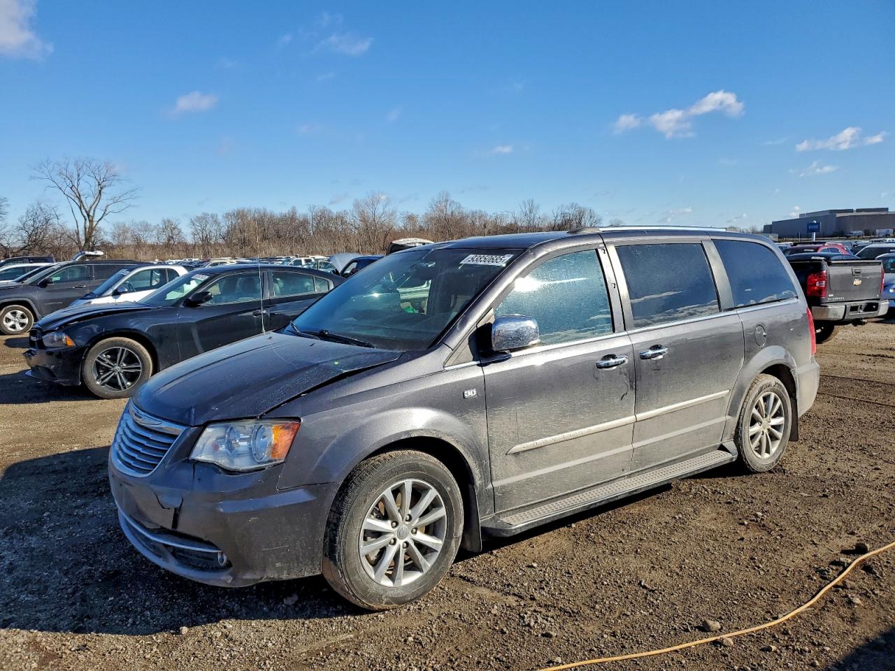 CHRYSLER TOWN & COUNTRY TOURING L