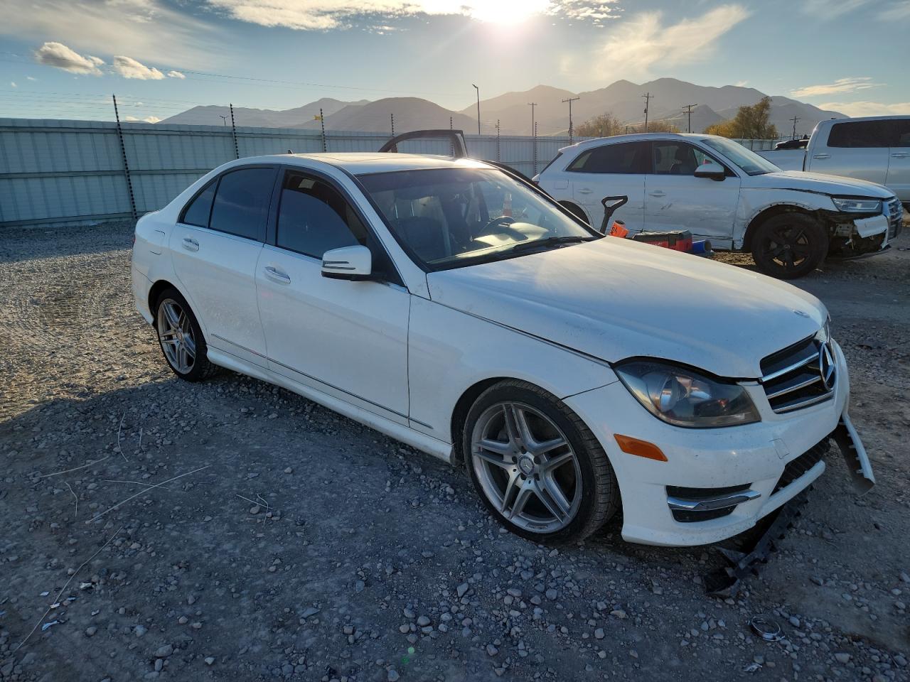 MERCEDES-BENZ C-CLASS 300 4MATIC