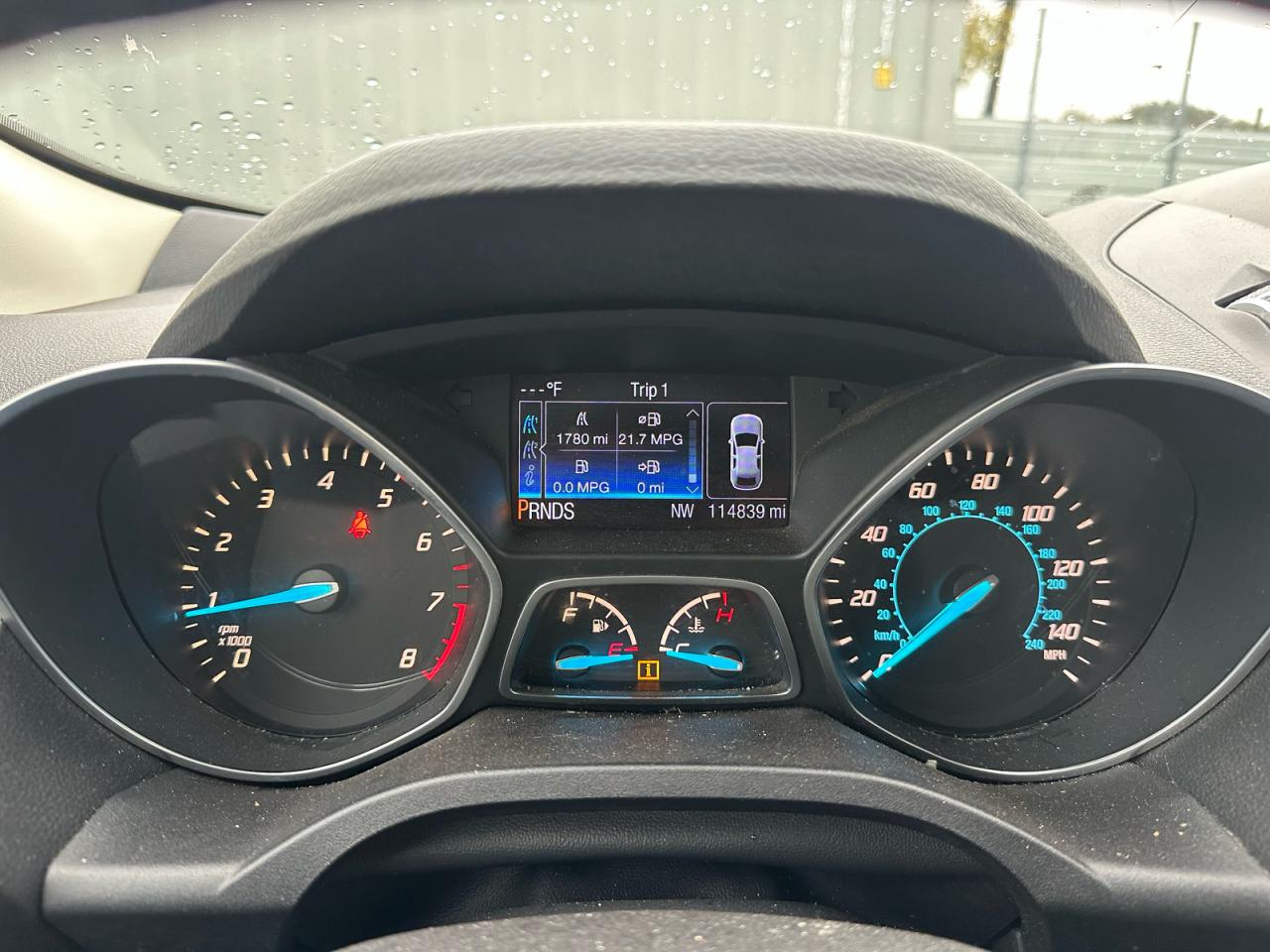 FORD ESCAPE TITANIUM