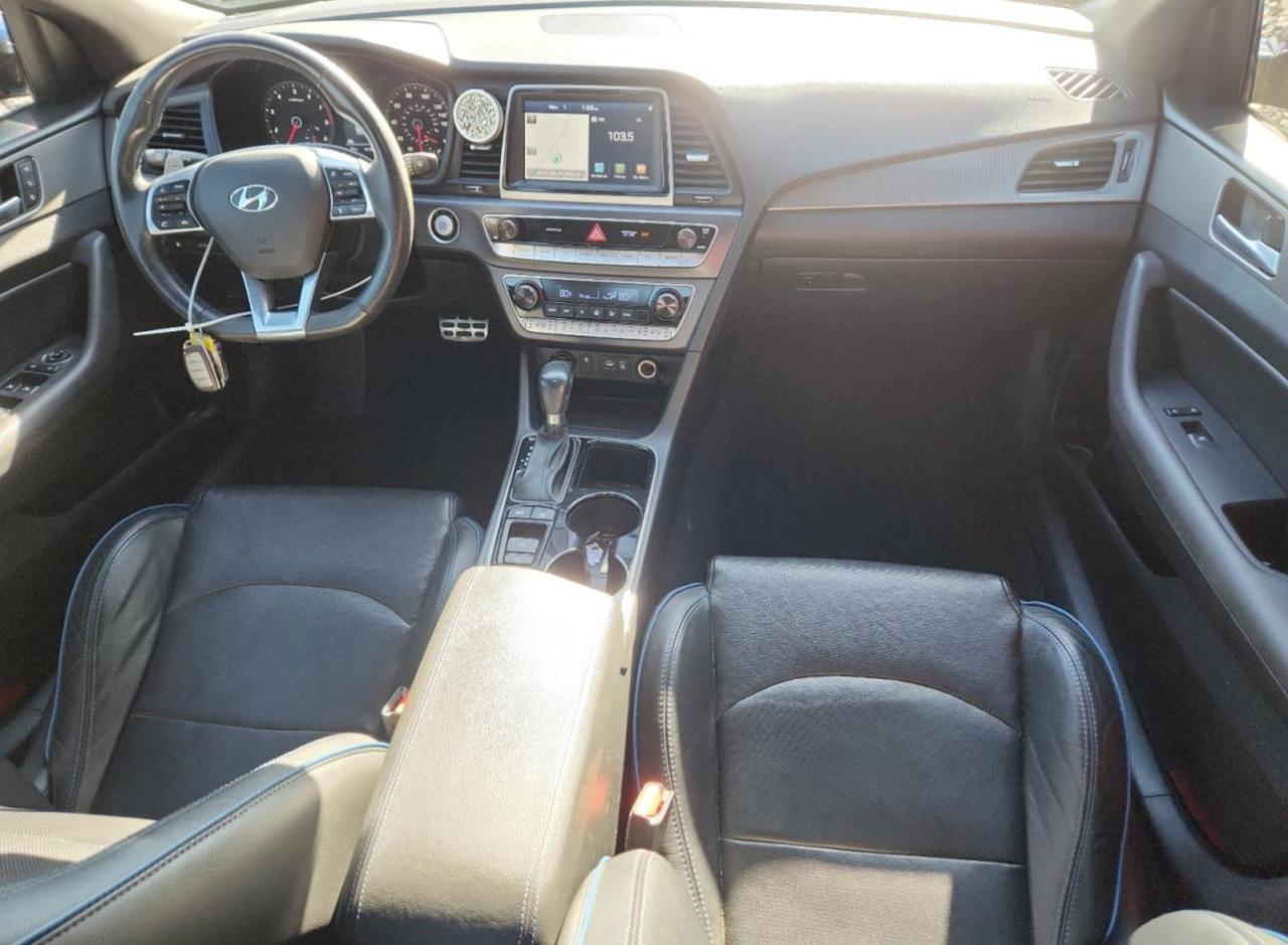 HYUNDAI SONATA SPORT