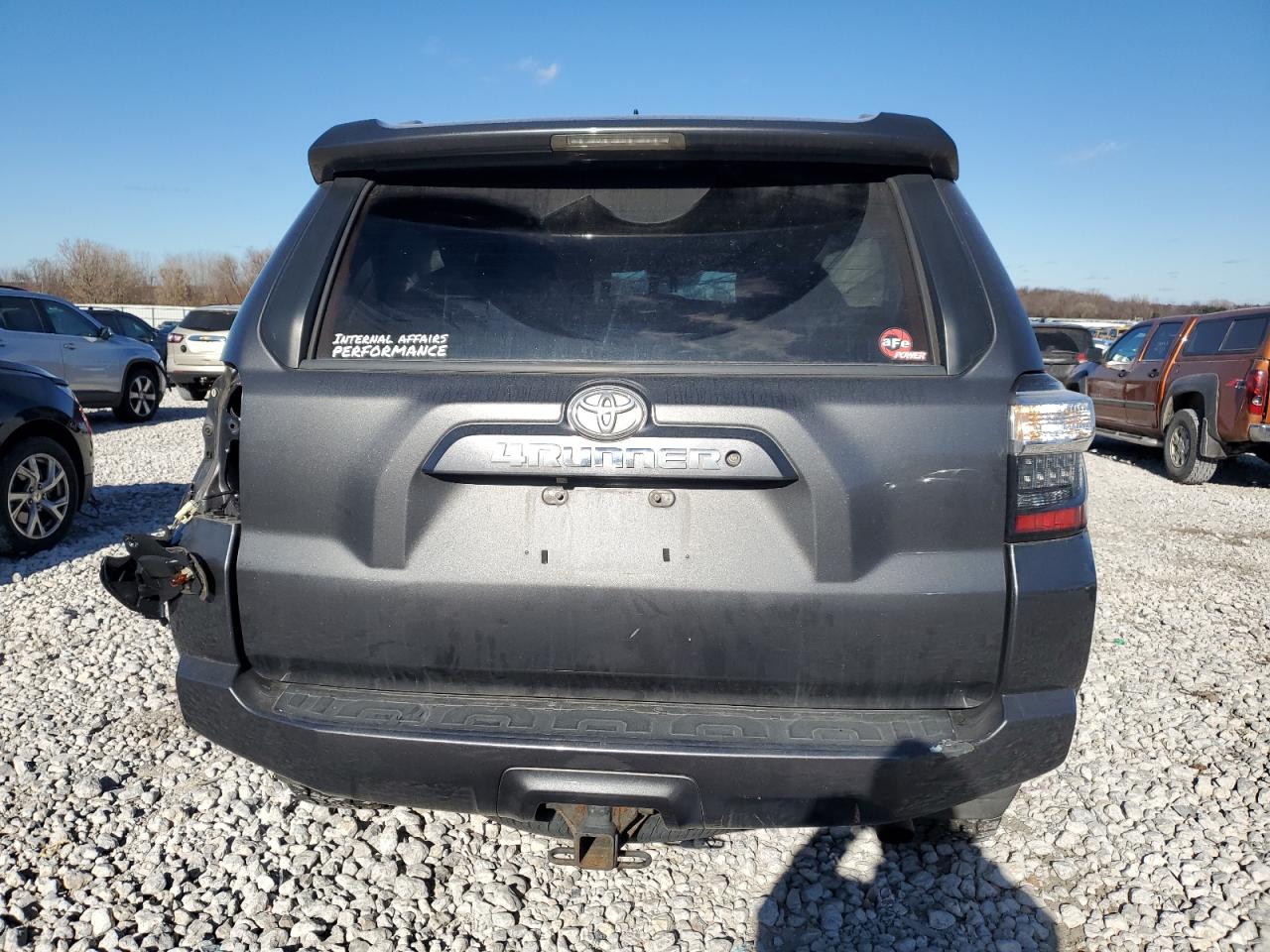 TOYOTA 4RUNNER SR5/SR5 PREMIUM