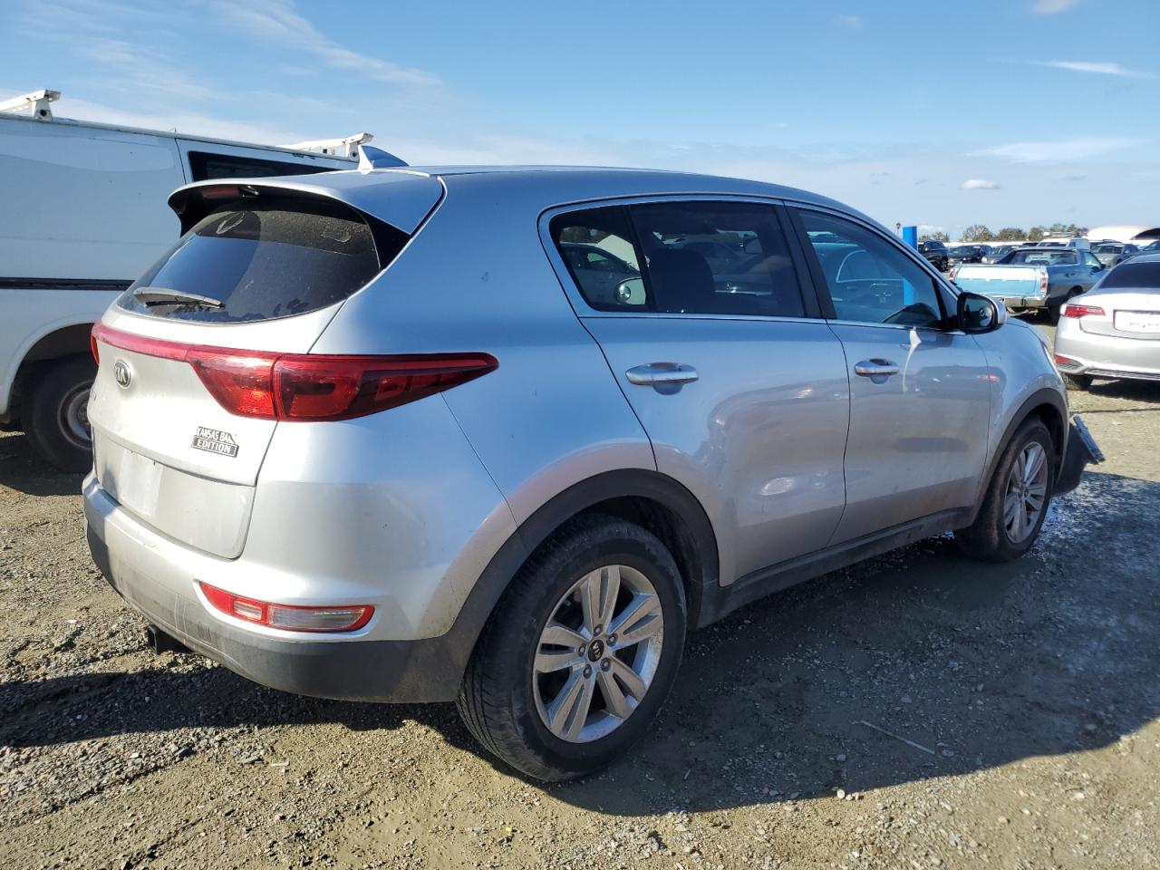 KIA SPORTAGE LX