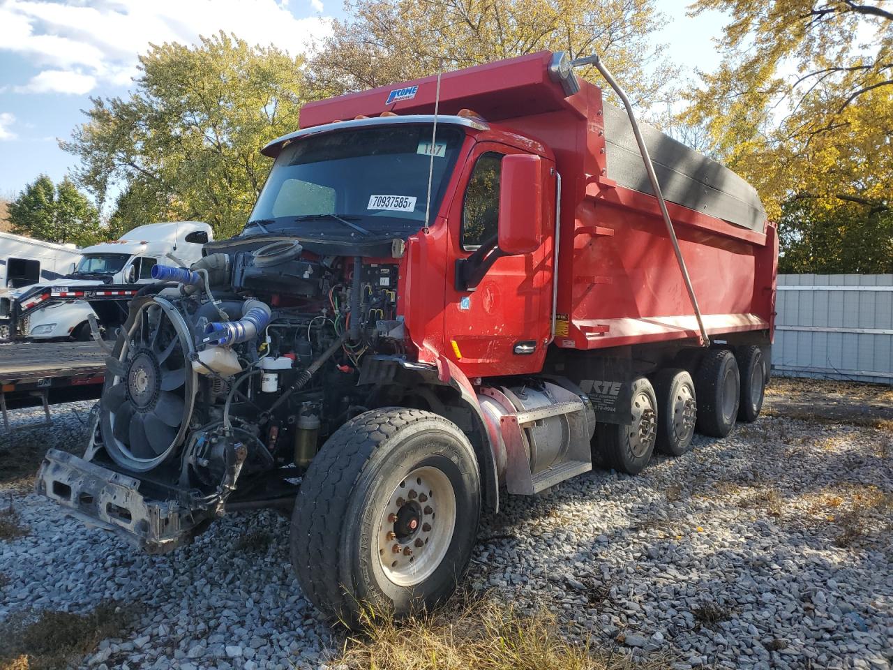 Lot #3280297956 2020 PETERBILT 567