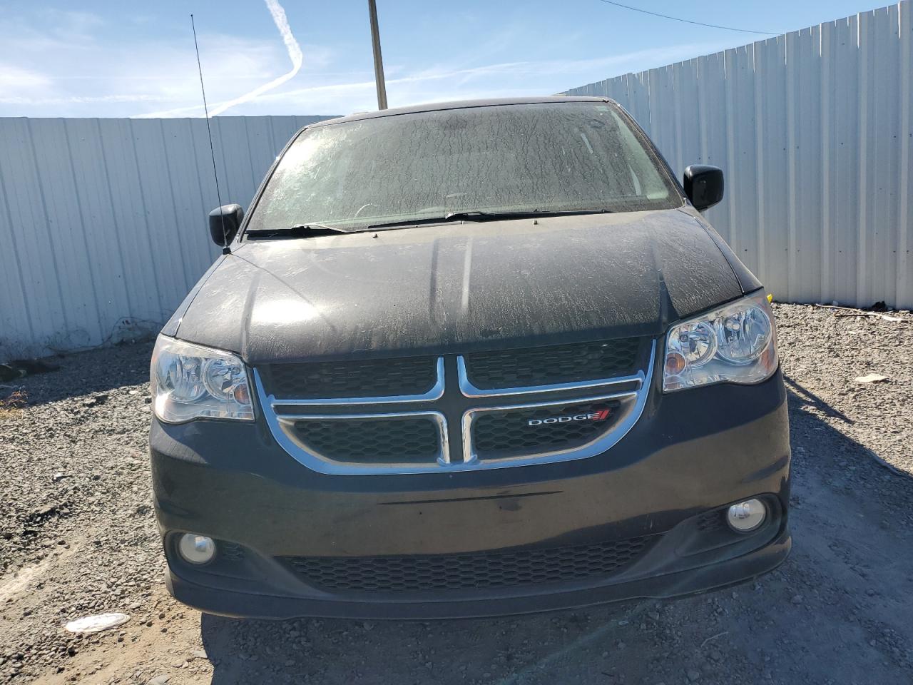 Lot #3312273777 2019 DODGE GRAND CARA