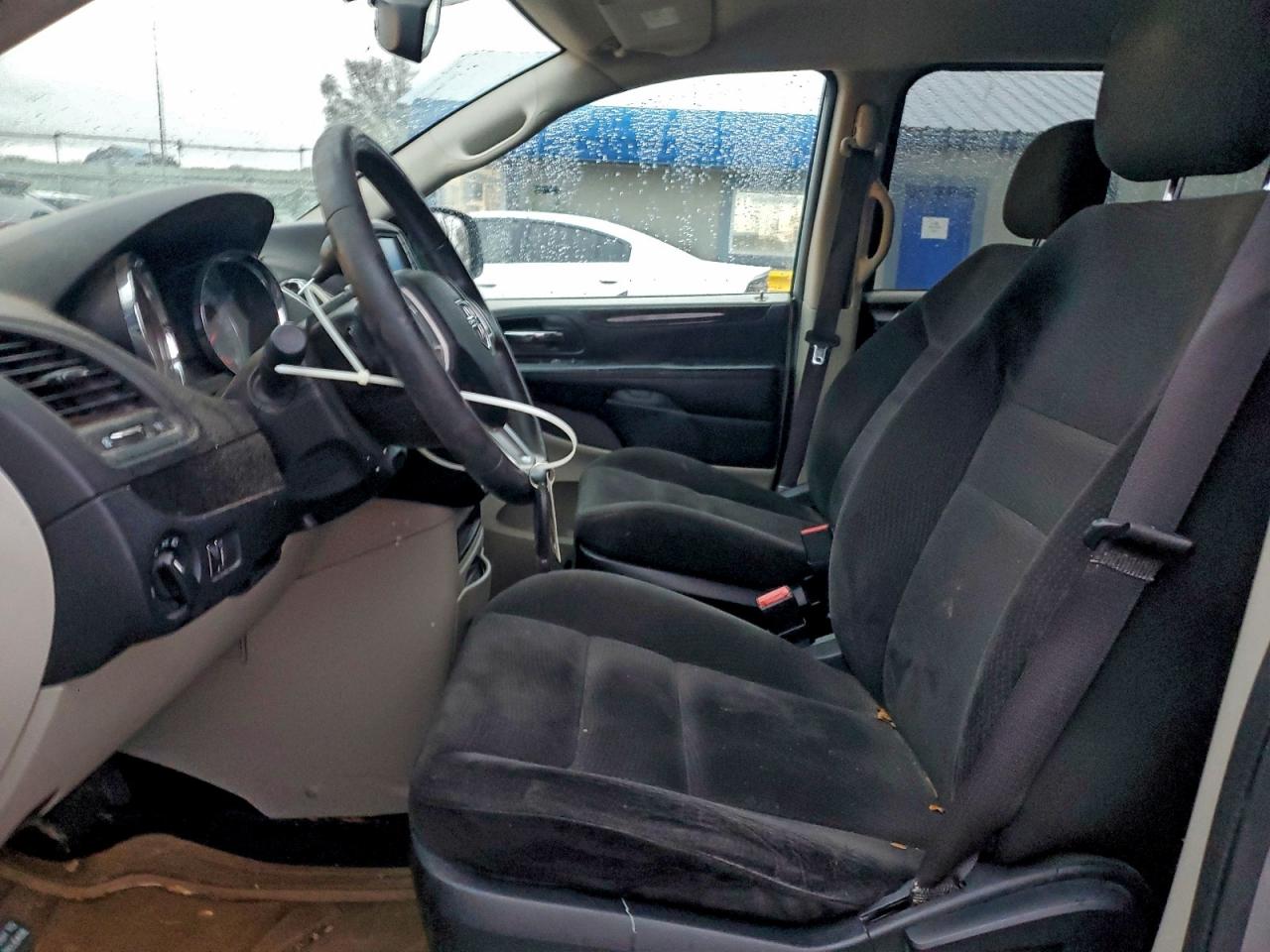 DODGE GRAND CARAVAN SE