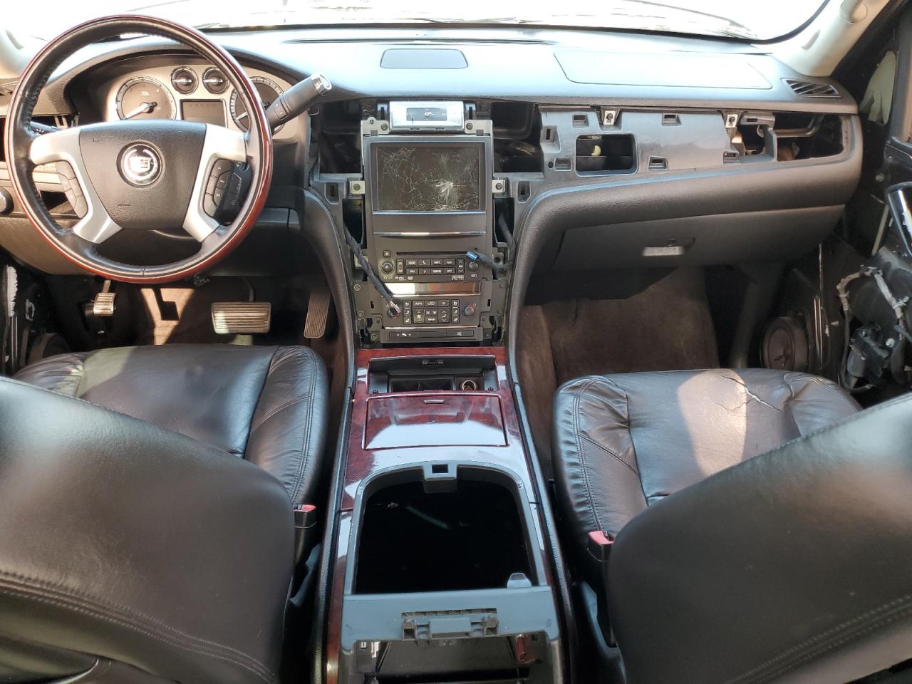 CADILLAC ESCALADE PREMIUM