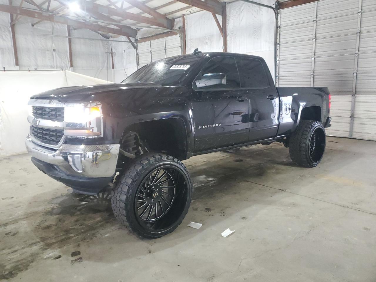 CHEVROLET SILVERADO C1500 LT