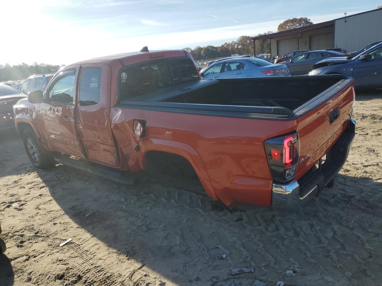TOYOTA TACOMA ACCESS CAB