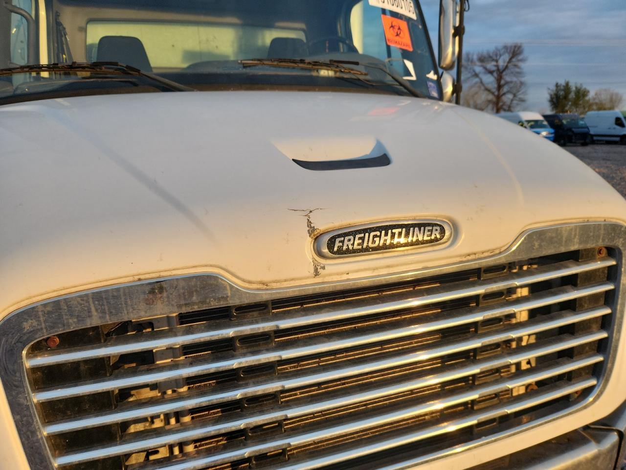 Lot #3283830422 2011 FREIGHTLINER M2