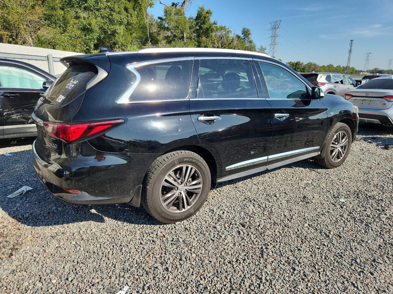 INFINITI QX60 LUXE