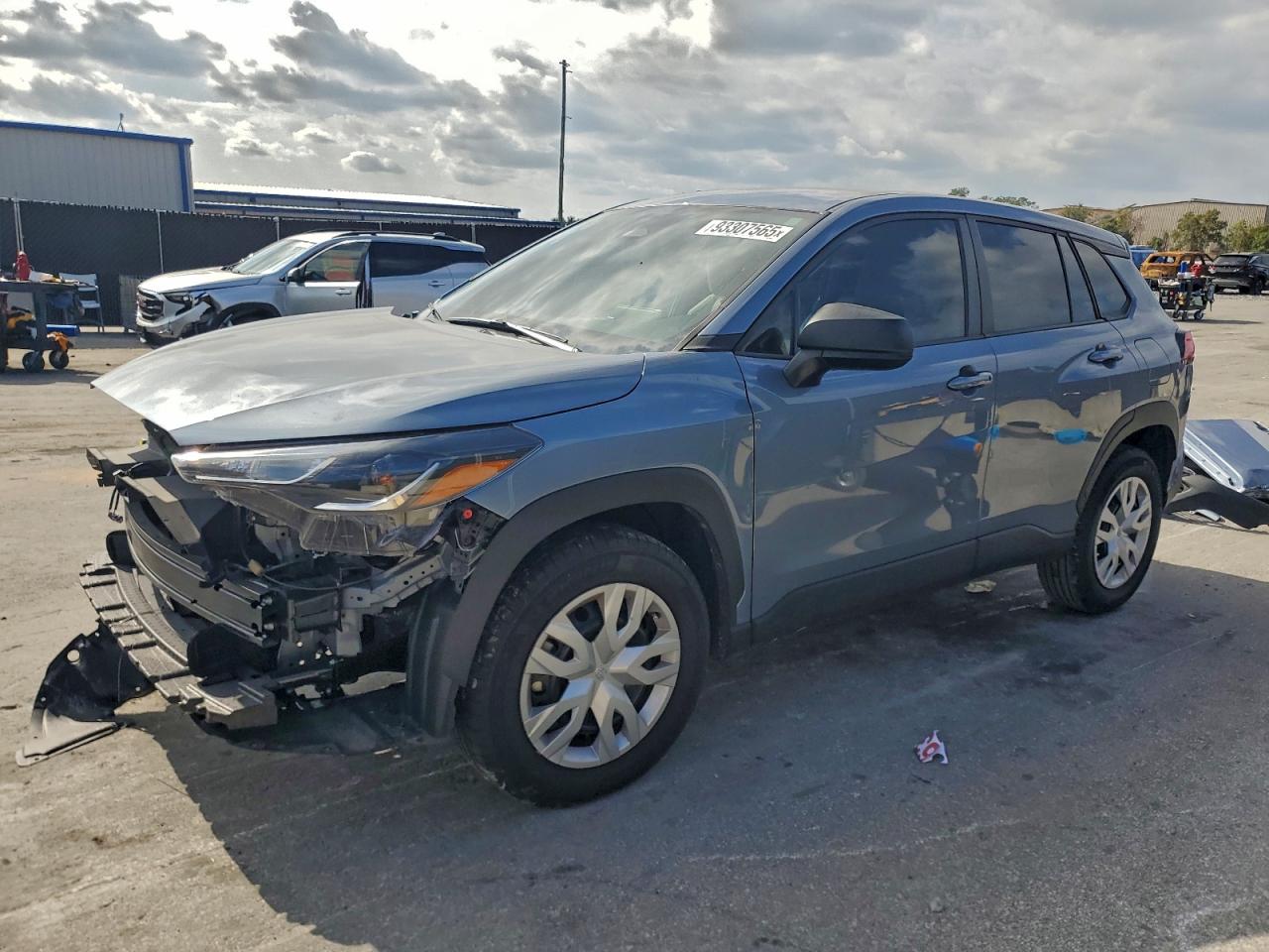 TOYOTA COROLLA CROSS L