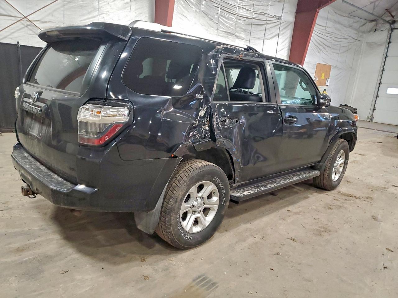 TOYOTA 4RUNNER SR5/SR5 PREMIUM