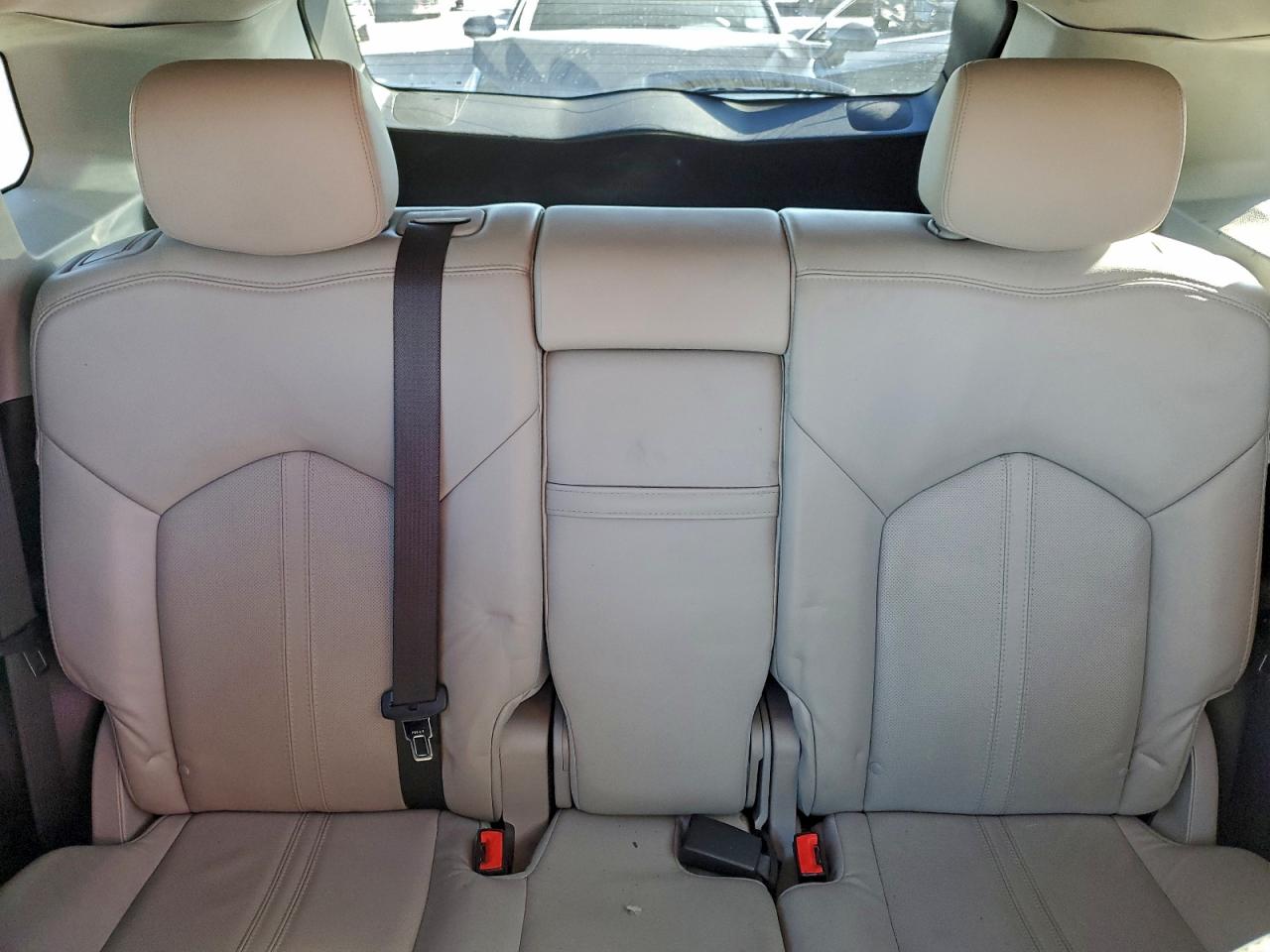 CADILLAC SRX LUXURY COLLECTION