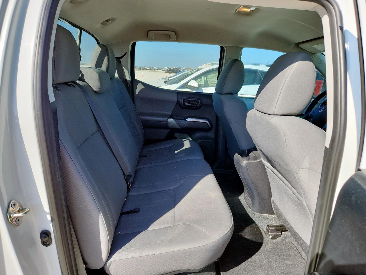 TOYOTA TACOMA DOUBLE CAB