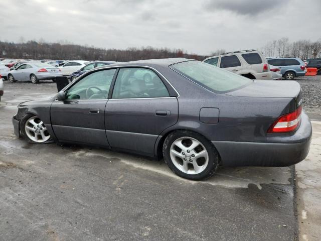 2001 LEXUS ES 300 #3301970465