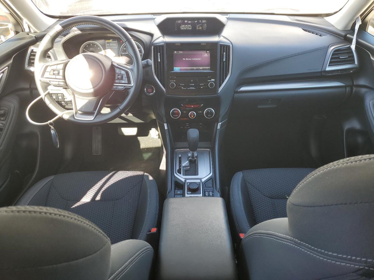 SUBARU FORESTER PREMIUM