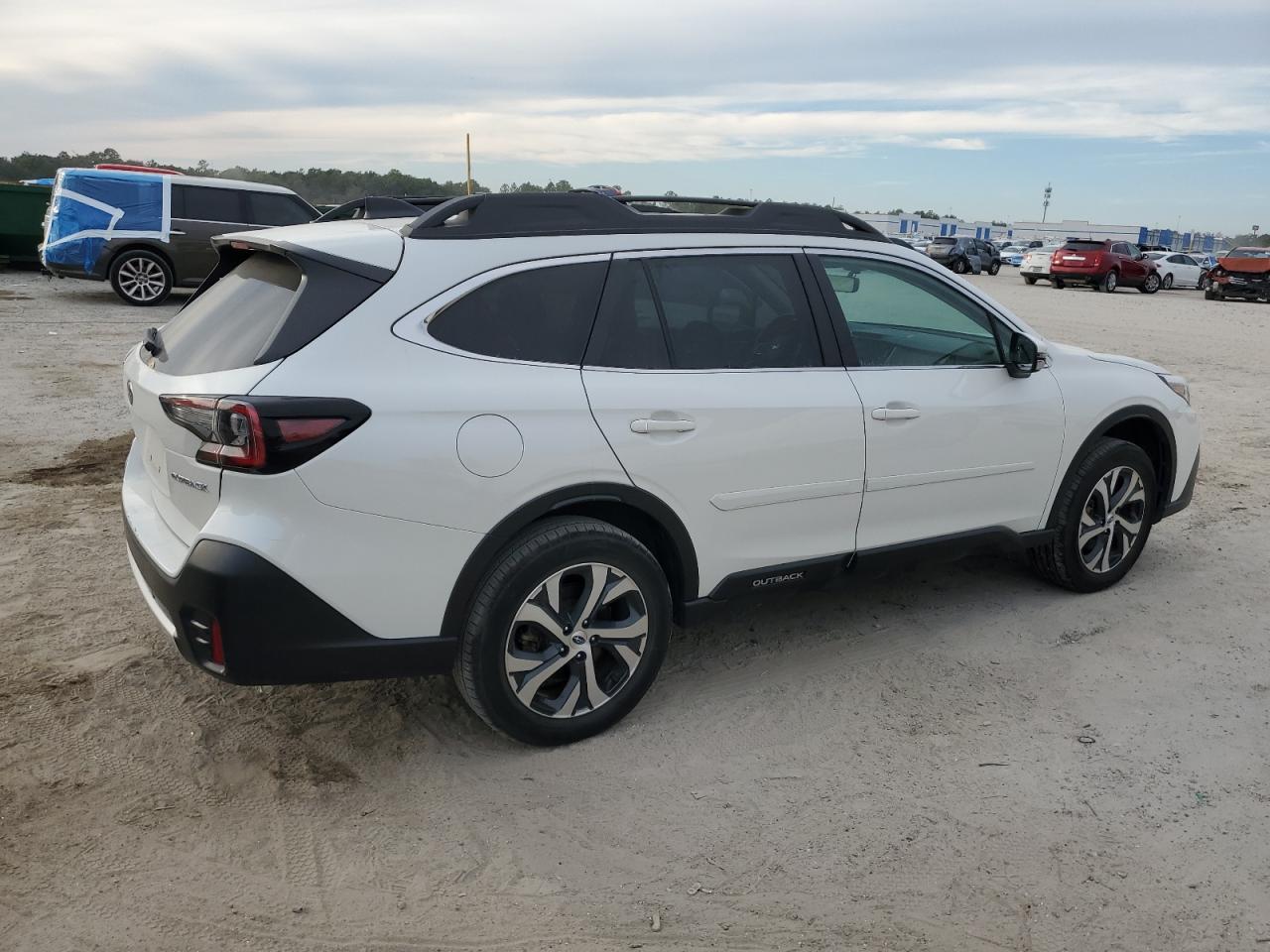 Lot #3291426154 2022 SUBARU OUTBACK LI