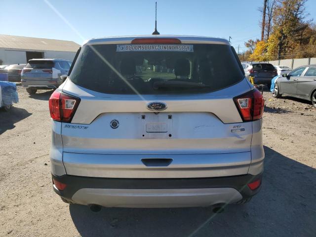 2019 FORD ESCAPE SE - 1FMCU9GD1KUB80790