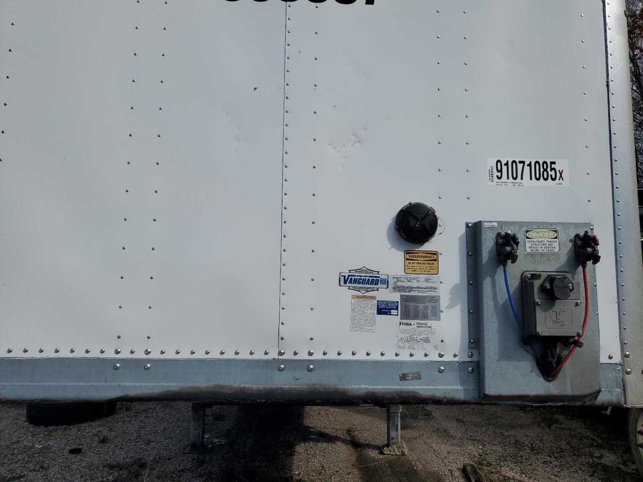 Lot #3297111499 2024 VANGUARD TRAILER