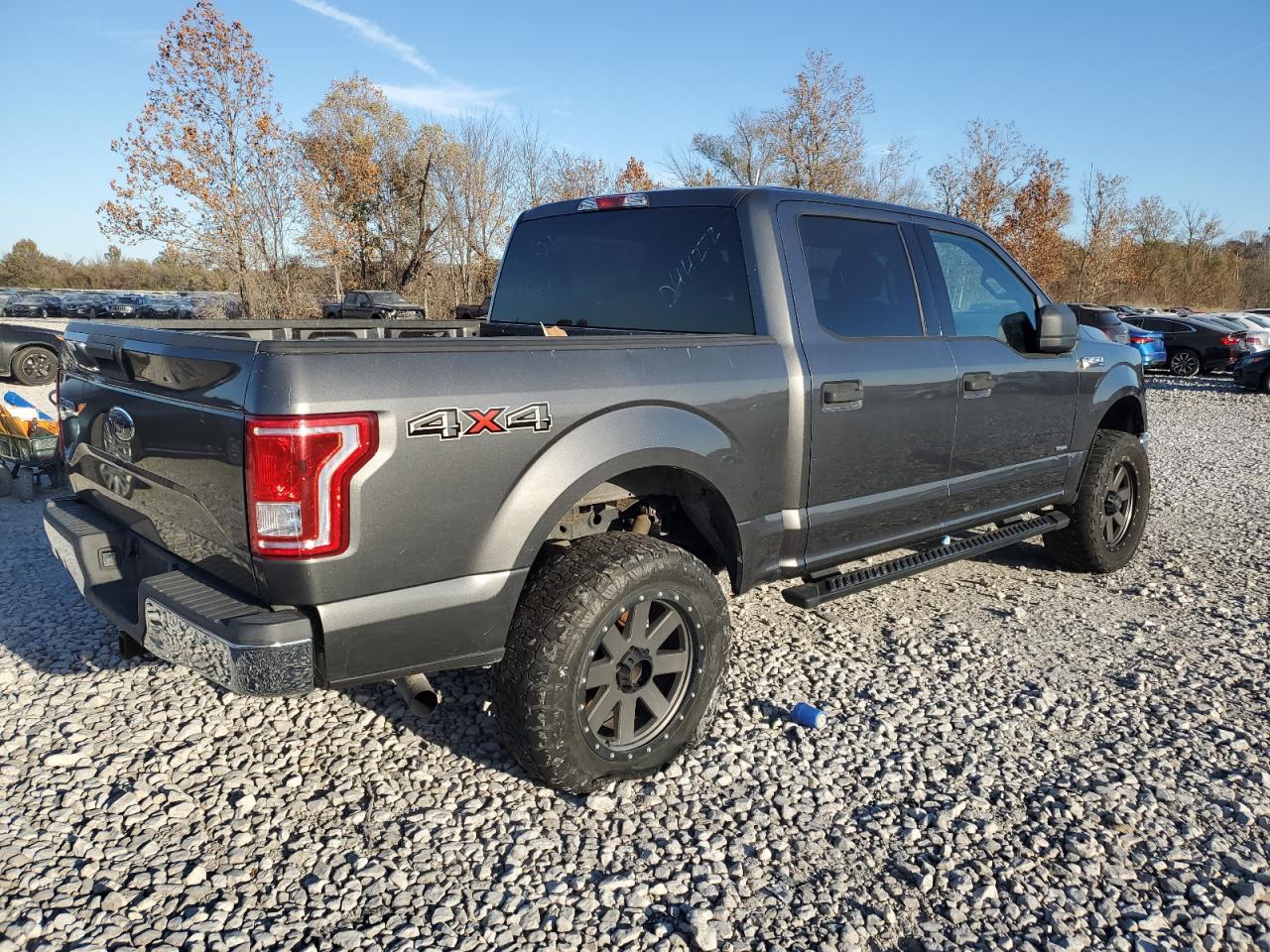 FORD F-150 SUPERCREW