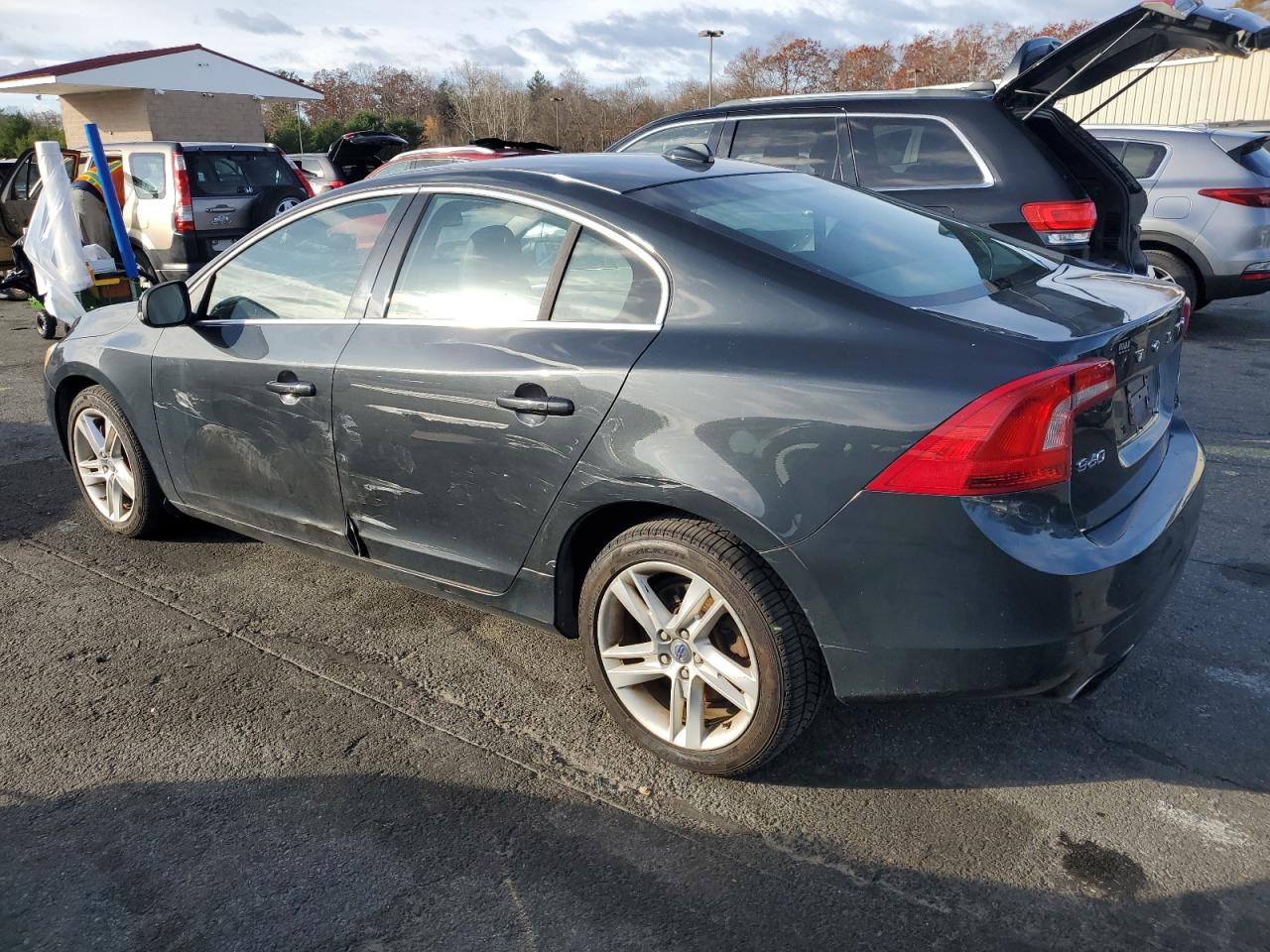 VOLVO S60 T5