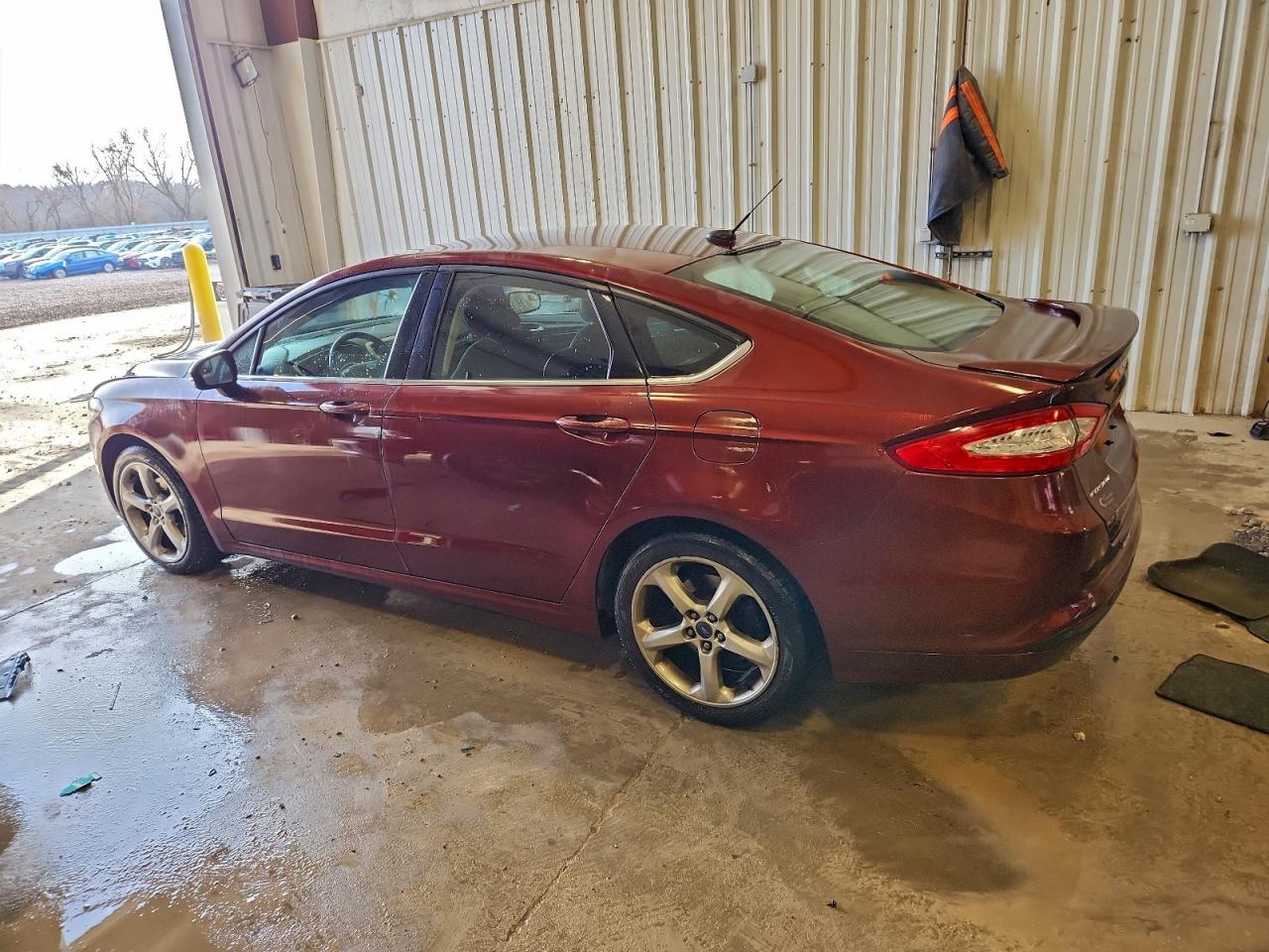 FORD FUSION SE