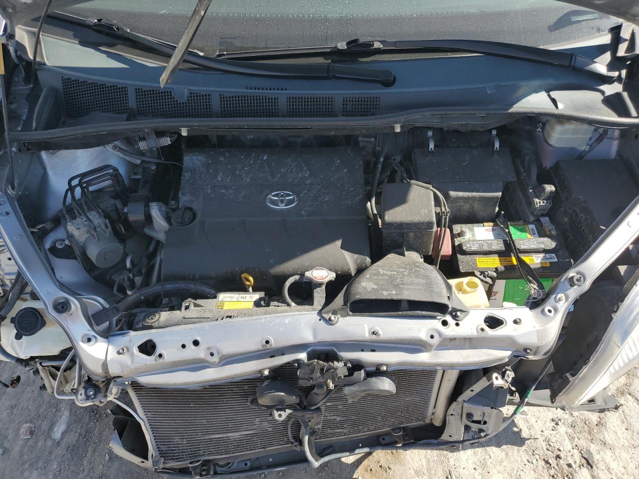 Lot #3290355821 2012 TOYOTA SIENNA LE