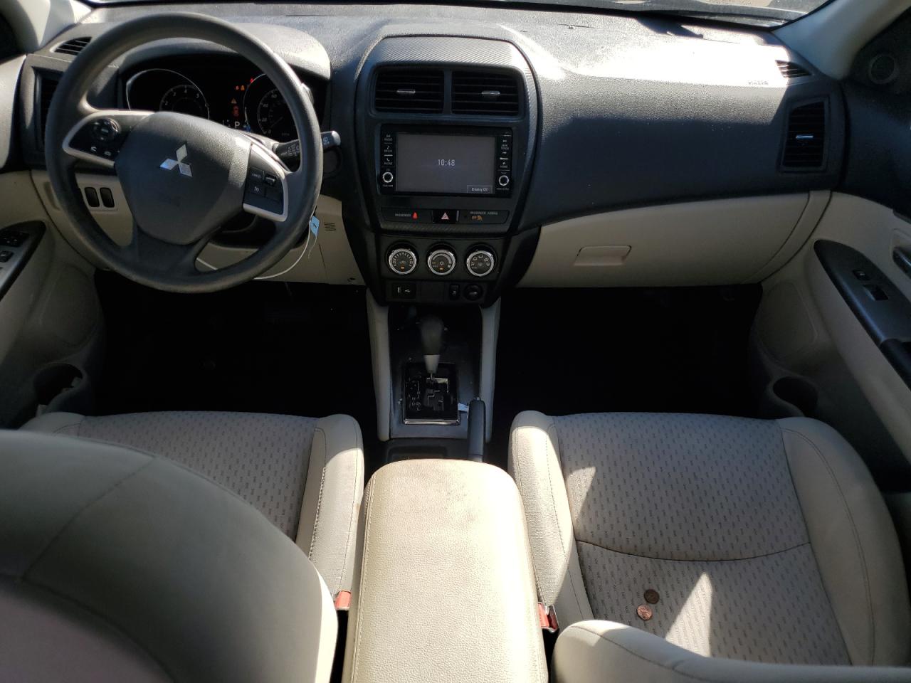 MITSUBISHI OUTLANDER ES