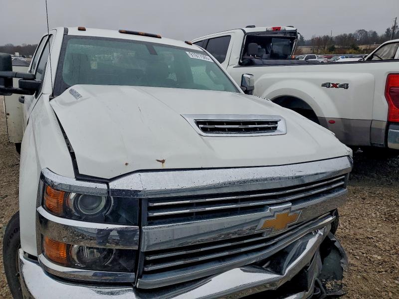 2018 CHEVROLET SILVERADO #3294461520