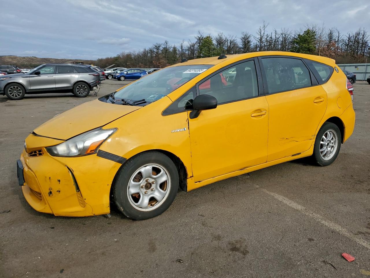 TOYOTA PRIUS V