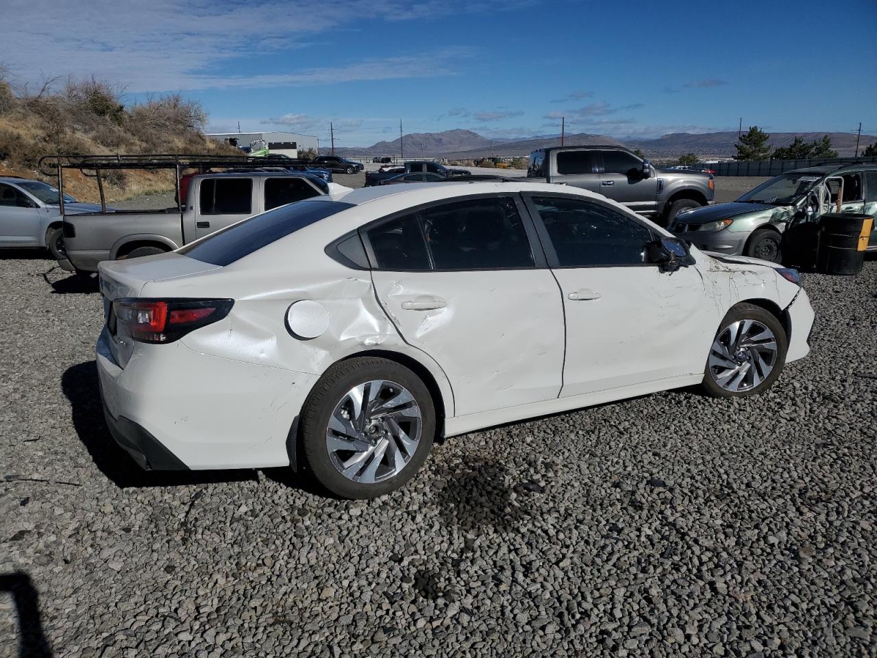 SUBARU LEGACY LIMITED