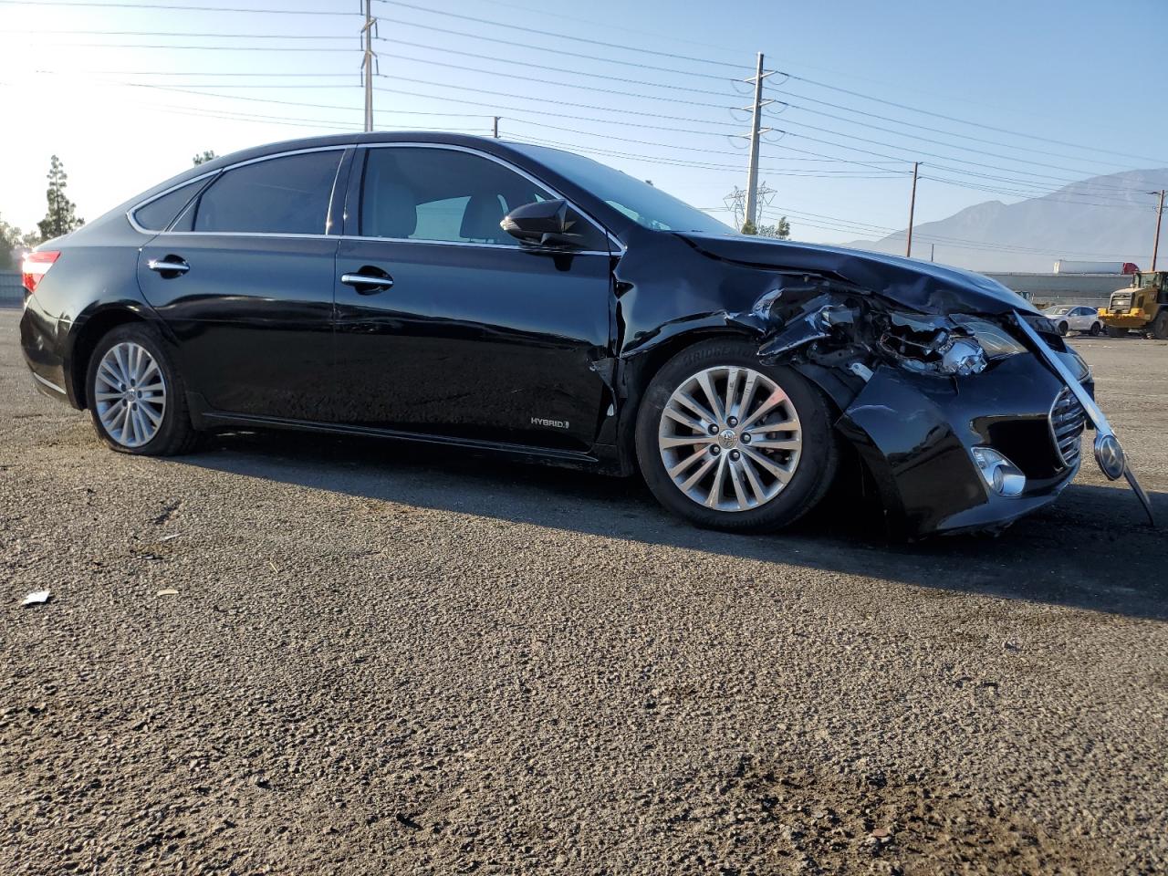 TOYOTA AVALON HYBRID