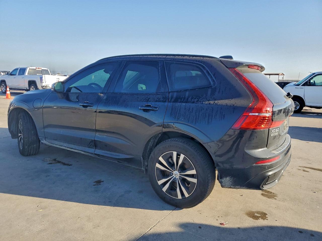 VOLVO XC60 CORE
