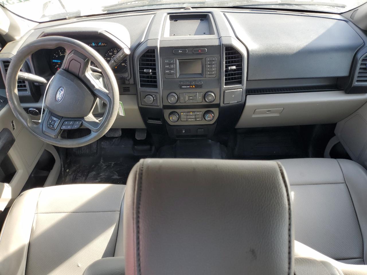 FORD F-150 SUPER CAB