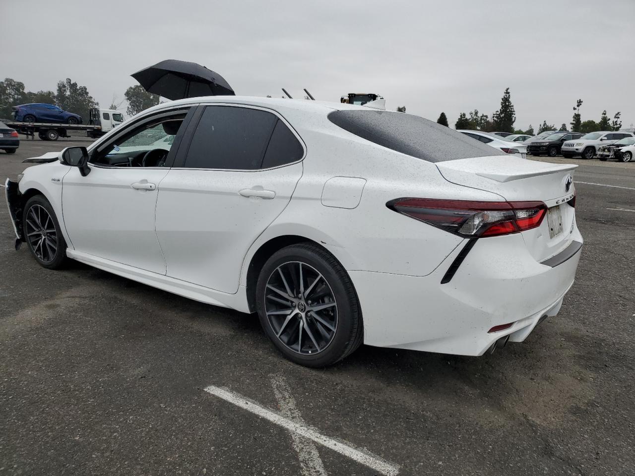 TOYOTA CAMRY SE
