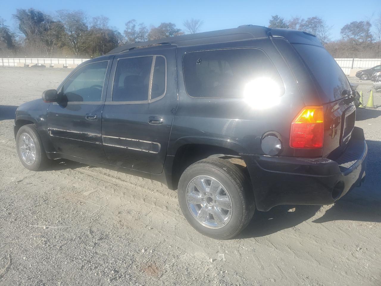 Lot #3303655932 2003 GMC ENVOY XL