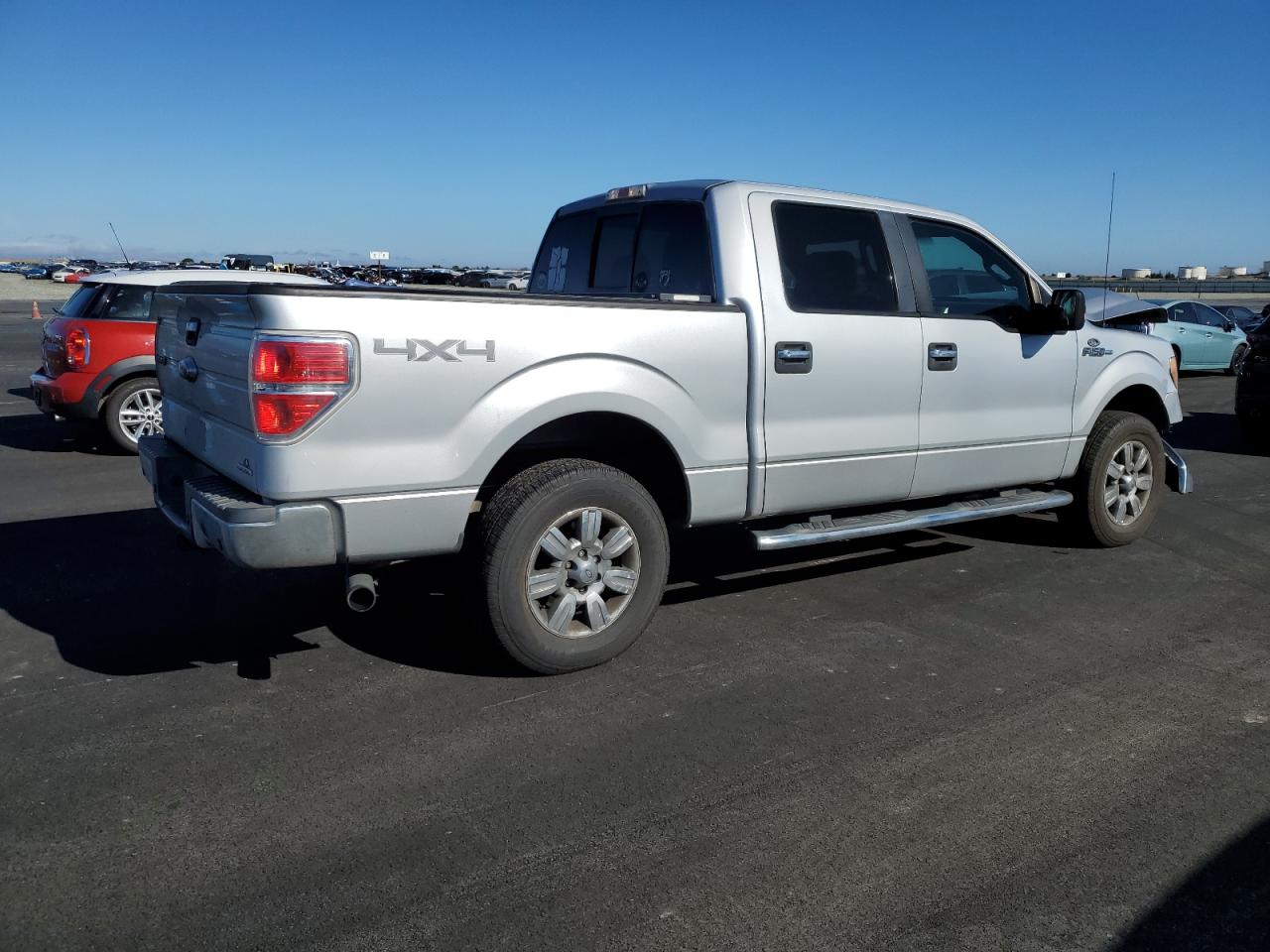 FORD F-150 SUPERCREW