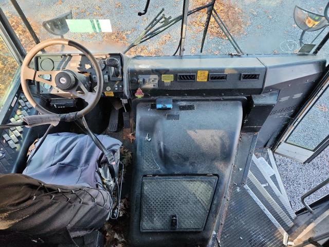 2011 THOMAS SCHOOL BUS #3287416370