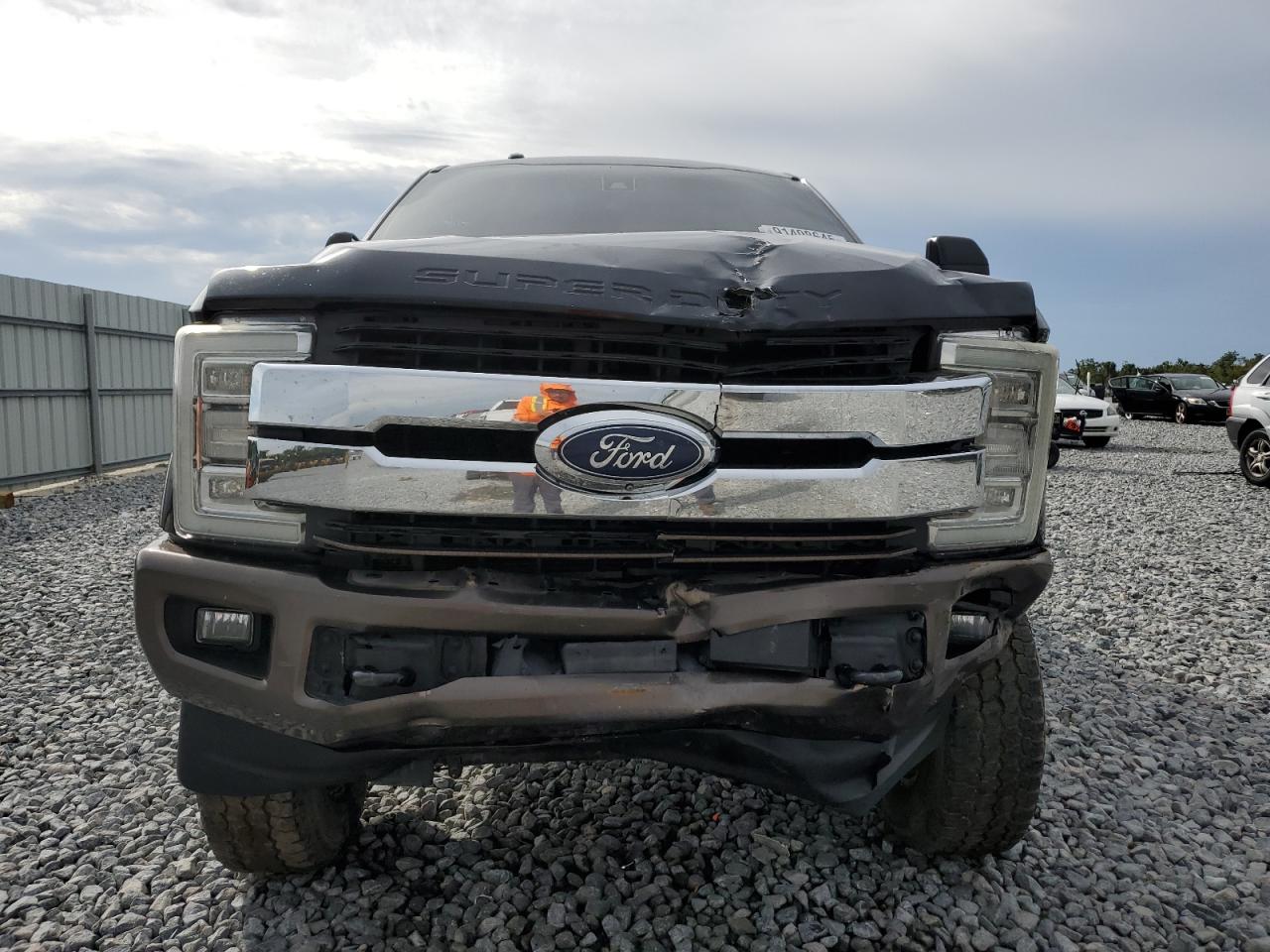 FORD F-250 SUPER DUTY