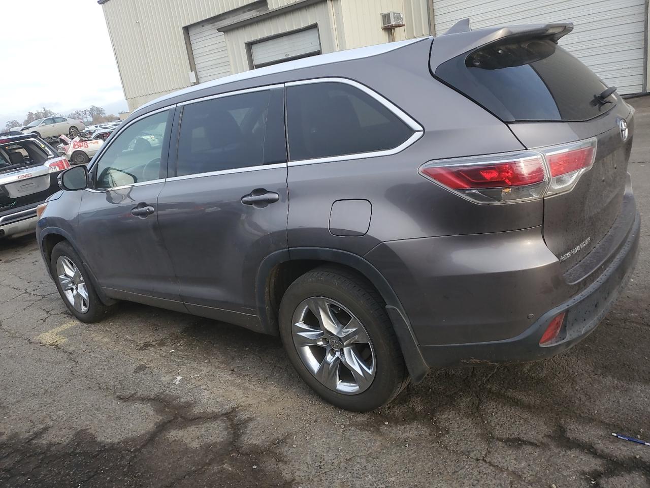 TOYOTA HIGHLANDER LIMITED