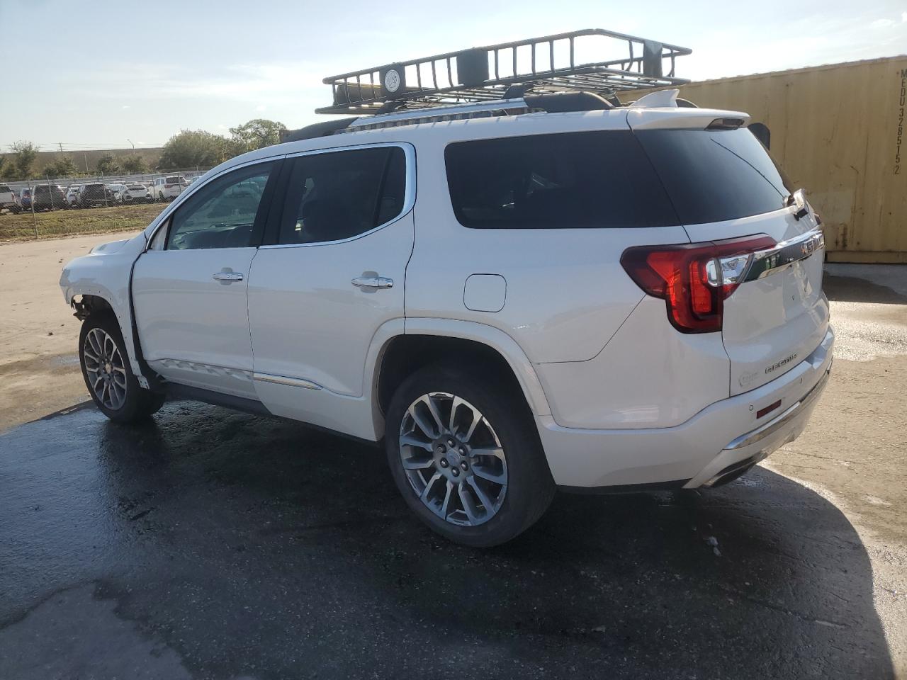 GMC ACADIA DENALI