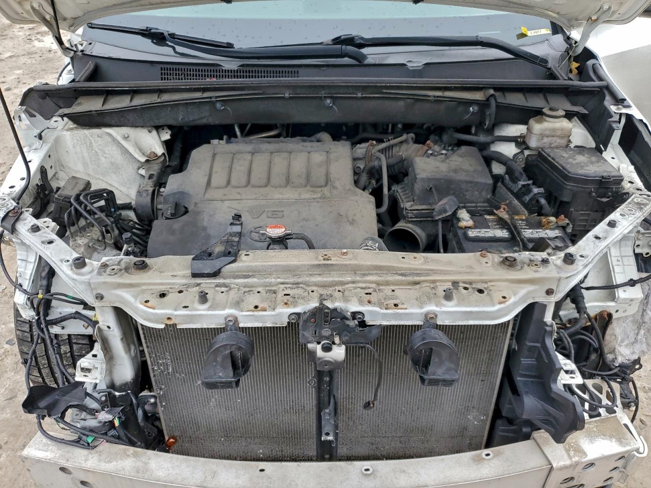 TOYOTA HIGHLANDER LIMITED