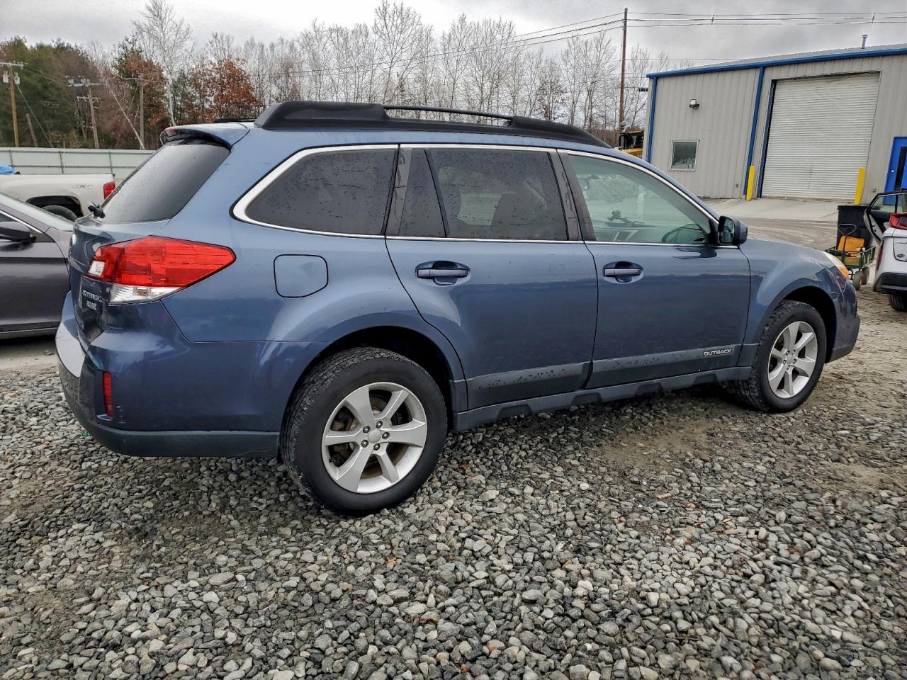 SUBARU OUTBACK 2.5I PREMIUM