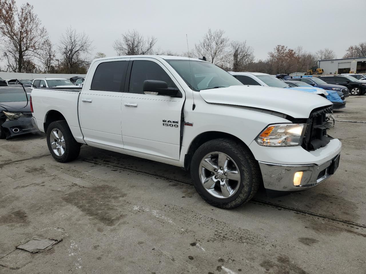 RAM 1500 SLT