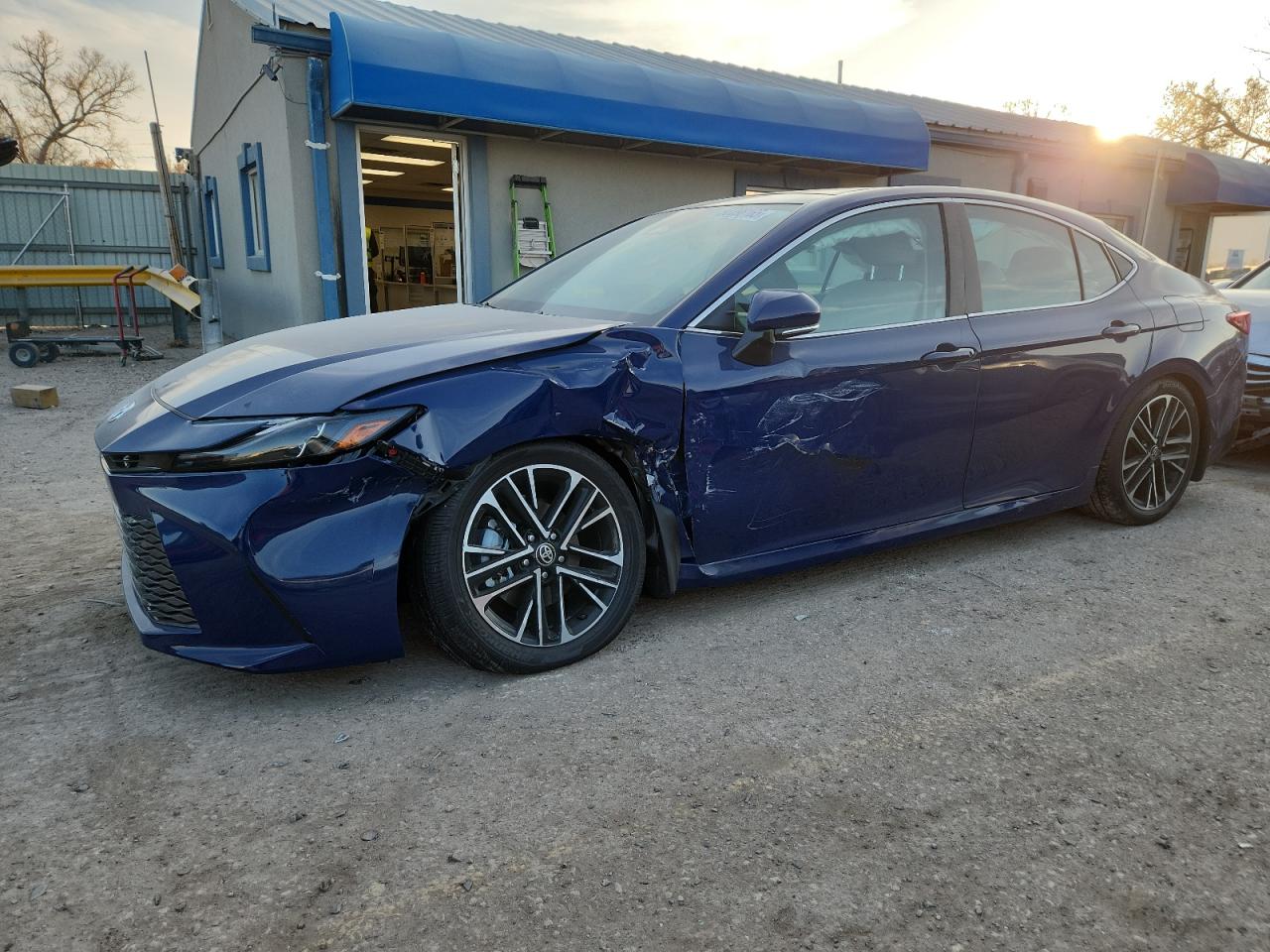 TOYOTA CAMRY XSE