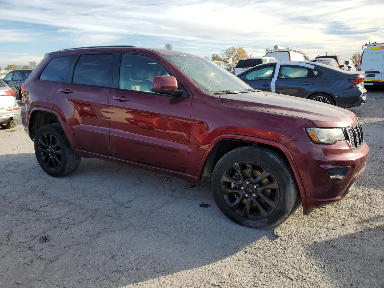 JEEP GRAND CHEROKEE LAREDO