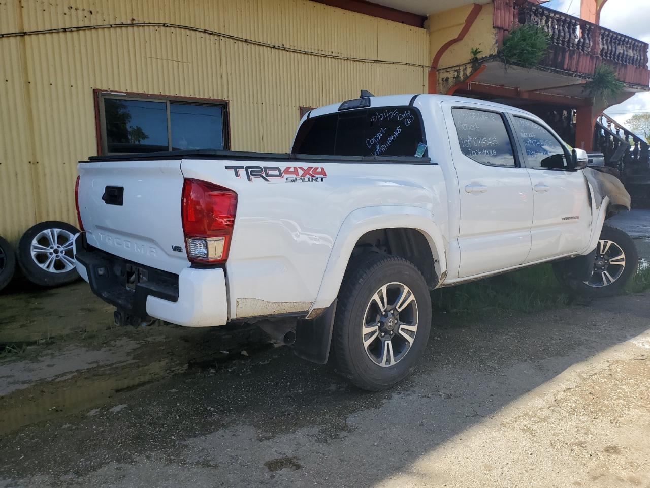 TOYOTA TACOMA DOUBLE CAB