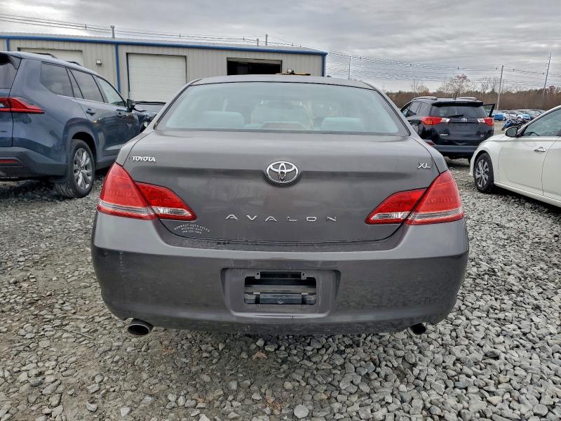 2007 TOYOTA AVALON XL #3302667004